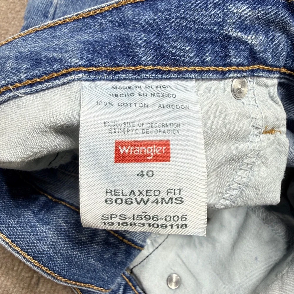 Wrangler Relaxed Fit Denim Shorts Mens 40 Blue Cotton 606W4MS Medium Wash